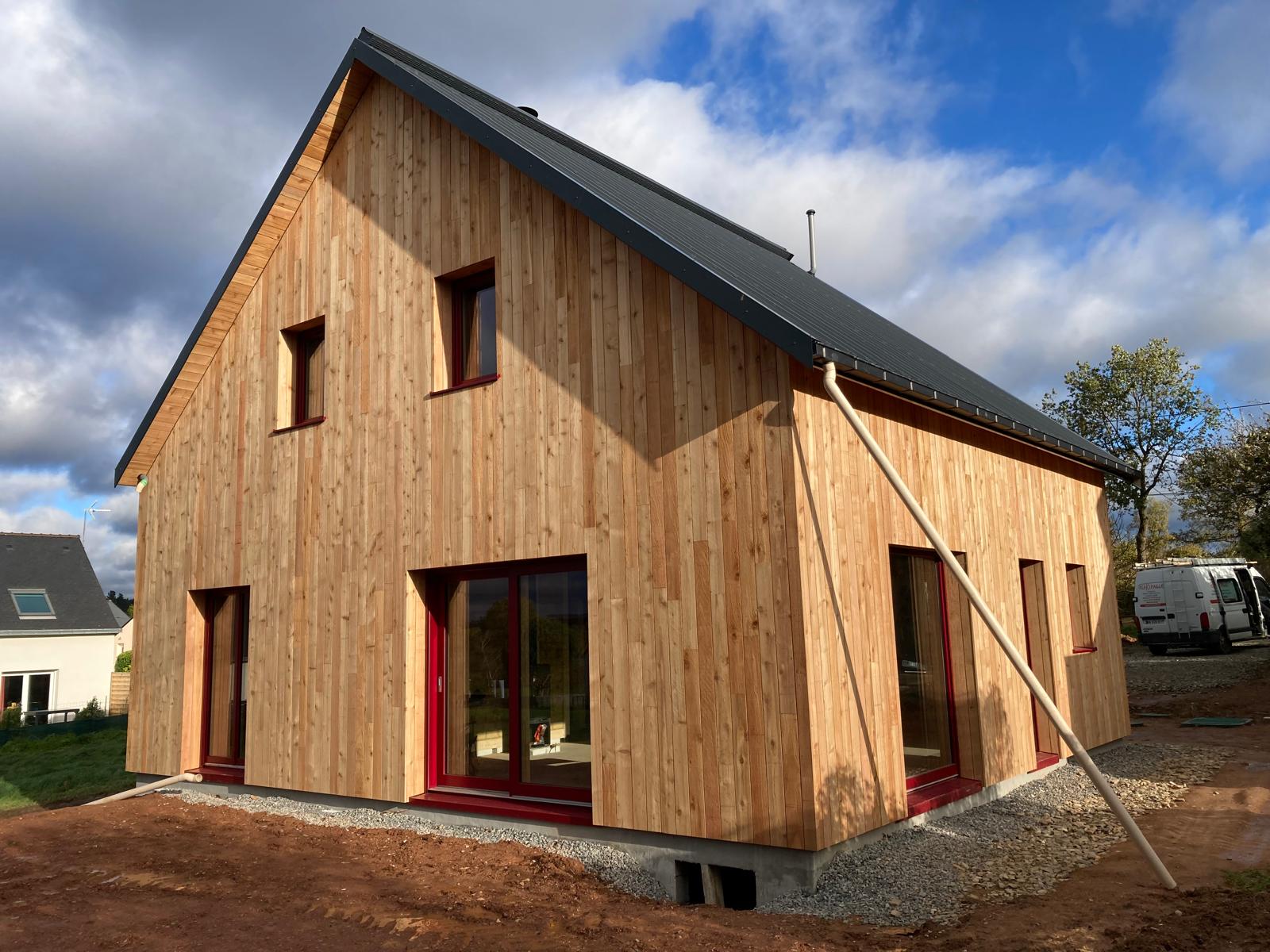 Maison paille + terre crue, construite en 2024