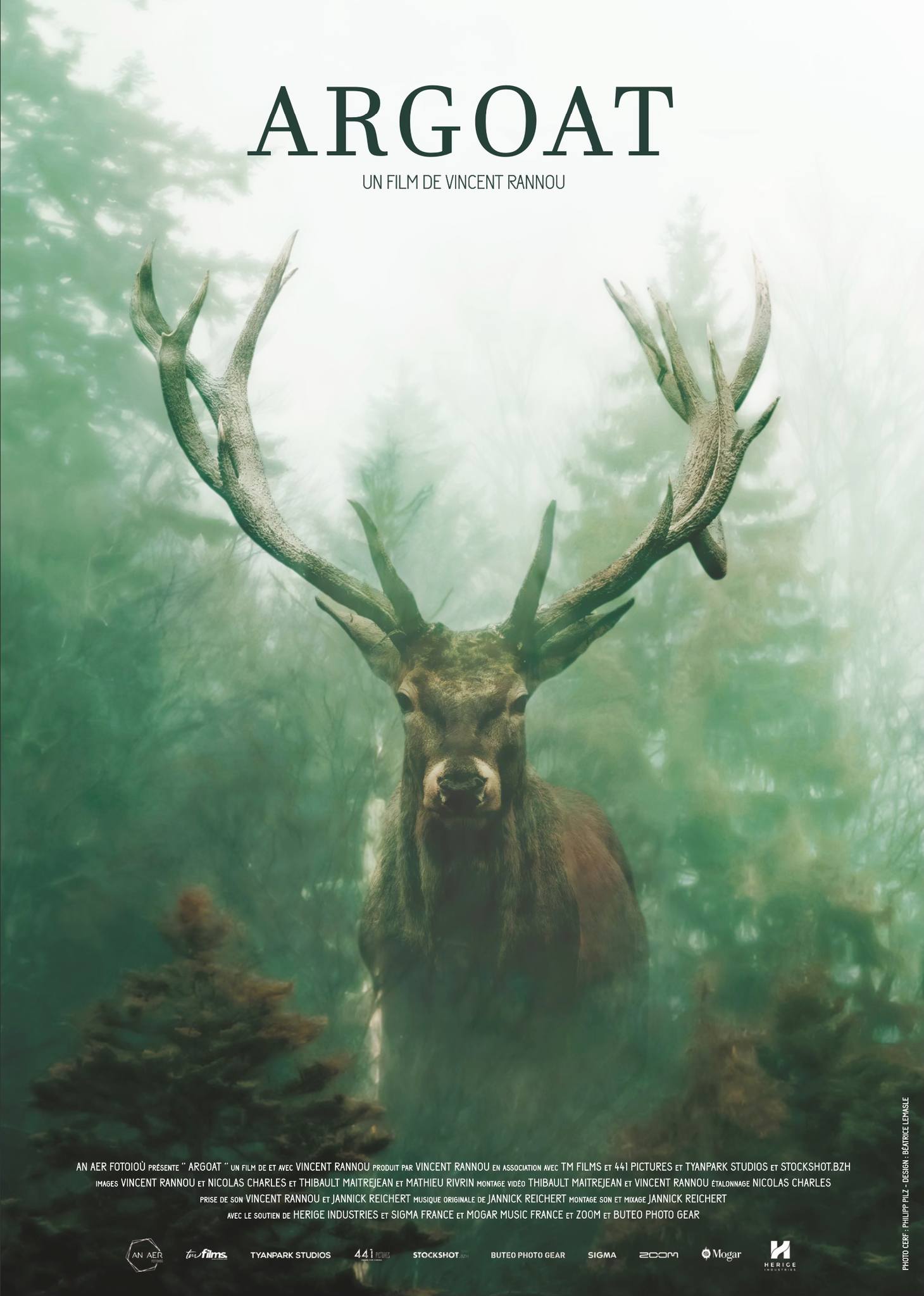 Argoat, par Vincent Rannou Affiche du film Argoat par Vincent Rannou, un cerf au premier plan