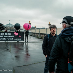 Impact climat de la tech et de l'IA Intervention de Pierre Terras, chargé de campagne dans l'ONG Beyong Fossil Fuels (BBF) sur l'impact climat de la tech et de l'IA.